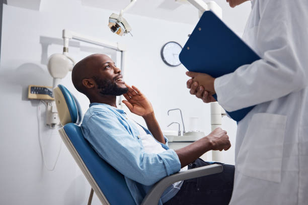Best Emergency Tooth Extraction in Grandwood Park, IL